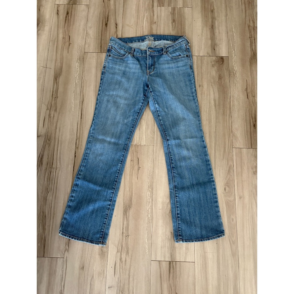 Old Navy The Diva Jeans Womens 6 Blue Whiskered Denim Cotton Stretch Bootcut Leg